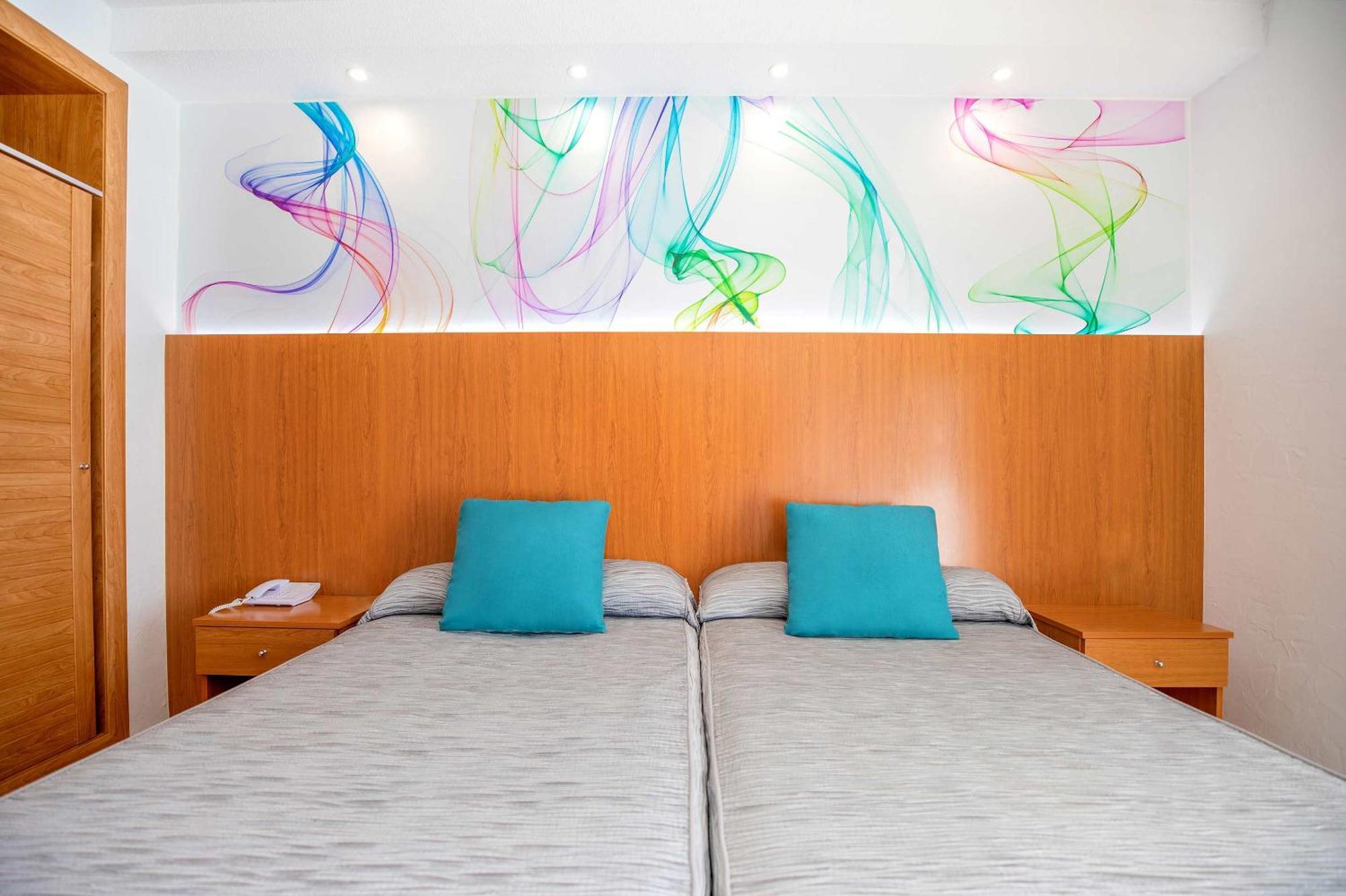 Hotel Servigroup Castilla ベニドルム 部屋 写真