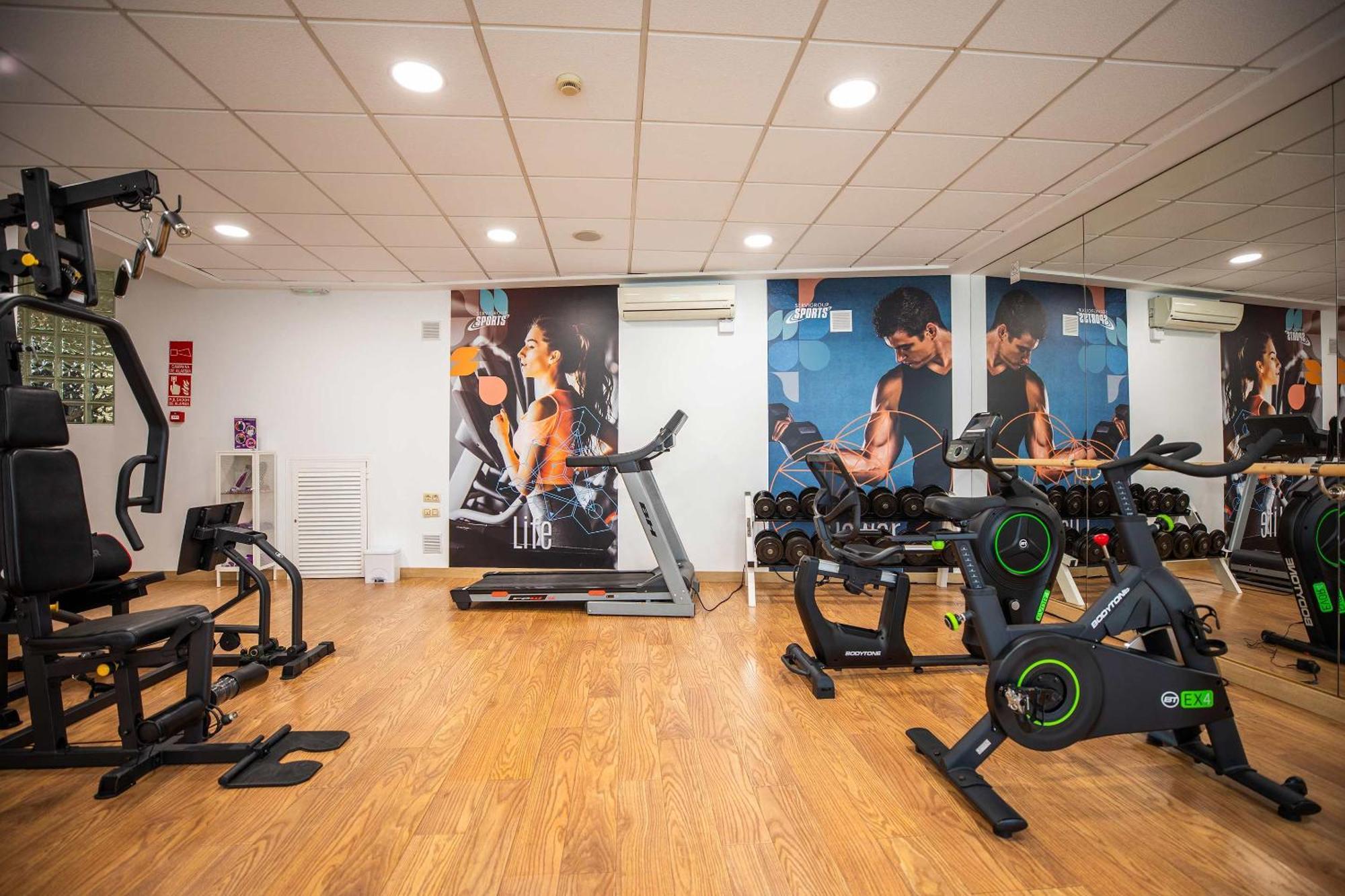 Hotel Servigroup Castilla ベニドルム エクステリア 写真